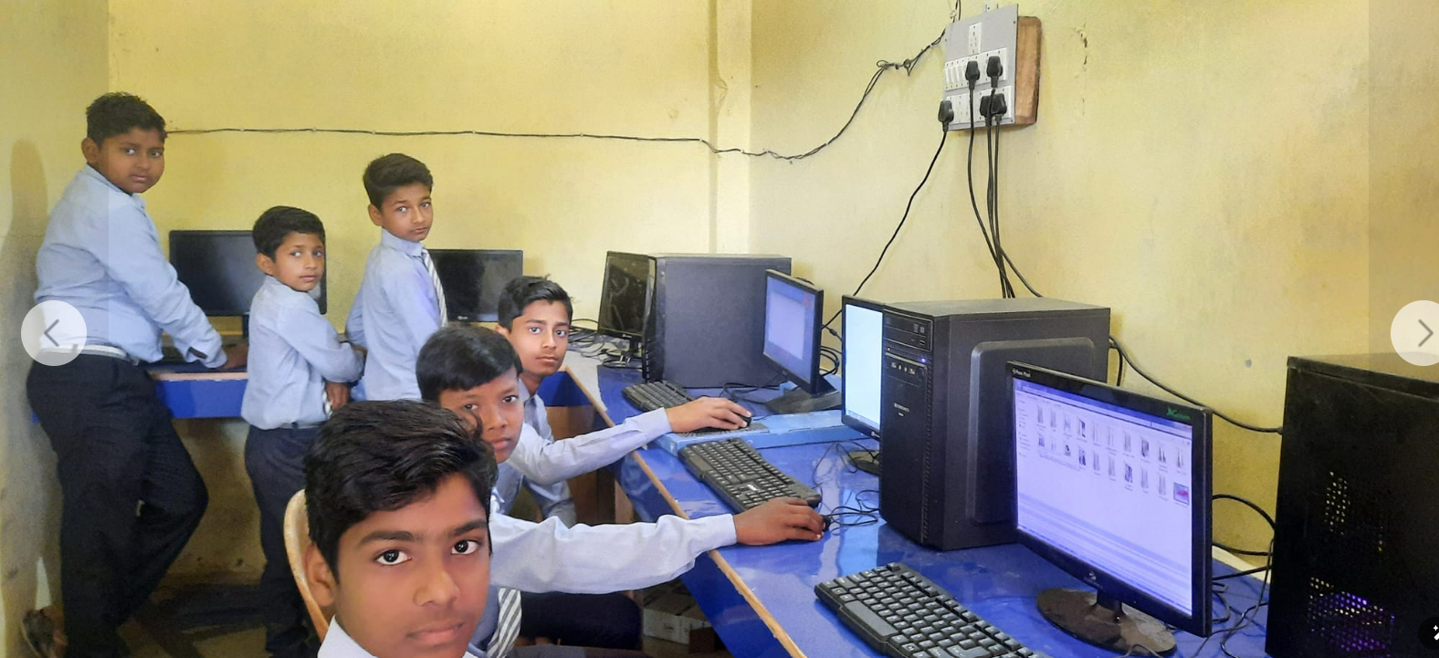 Subhash Public School Computer Lab